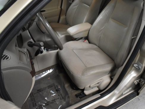 Used 2005 Chevrolet Cobalt LT image 13