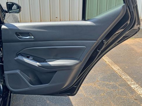 Used 2021 Nissan Altima 2.5 SL FWD image 40