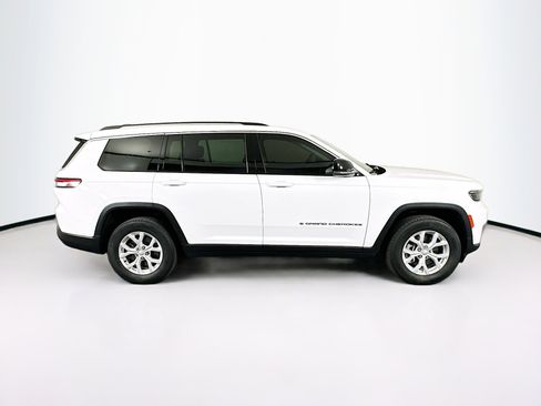 Used 2023 Jeep Grand Cherokee L Limited w/ Trailer Tow Group (B) AWD/4WD image 10