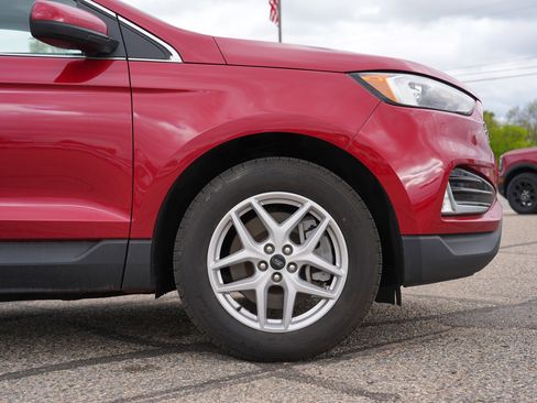 Used 2024 Ford Edge SEL w/ Convenience Package AWD/4WD image 13