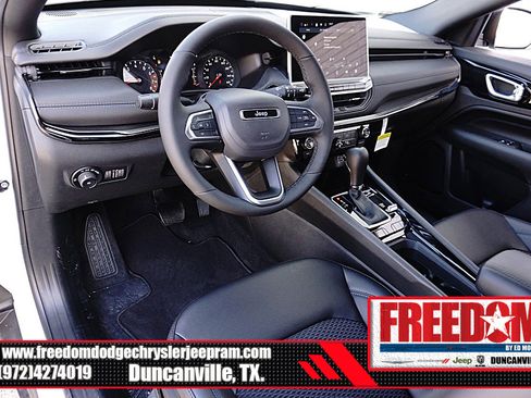 New 2026 Jeep Compass Latitude AWD/4WD image 10