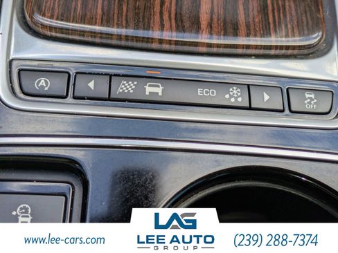 Used 2017 Jaguar XE First Edition image 26