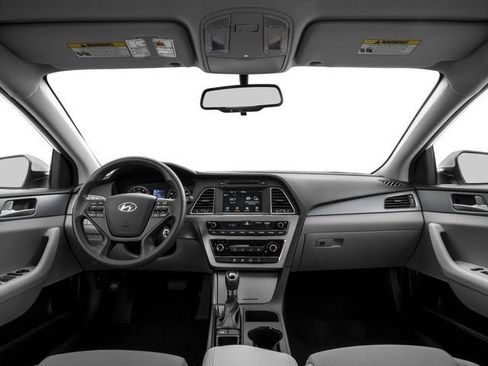 Used 2016 Hyundai Sonata SE FWD image 5