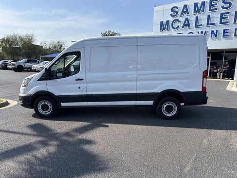 Used 2024 Ford Transit 250 148 Medium Roof image 3