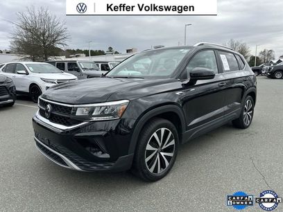 Certified 2023 Volkswagen Taos SE w/ Panoramic Sunroof Package