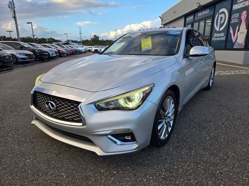 Used 2018 INFINITI Q50 Luxe w/ Cargo Package (L95) image 3