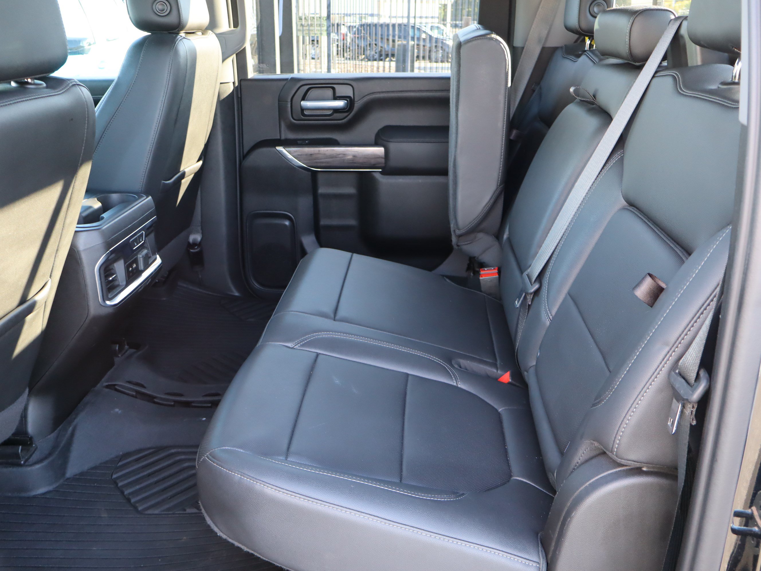 Used 2021 Chevrolet Silverado 2500 LTZ w/ LTZ Premium Texas Edition AWD/4WD image 36