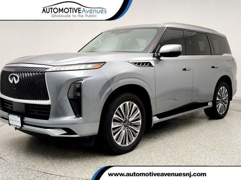 Used 2025 INFINITI QX80 Sensory w/ Premium Cargo Package image 1