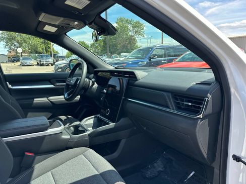 Used 2026 GMC Terrain Elevation AWD/4WD image 36