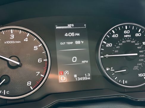 Used 2024 Subaru Outback Premium AWD/4WD image 45