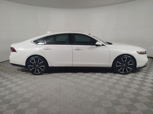 Certified 2025 Honda Accord Touring image 8