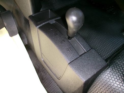 Used 2012 Chevrolet Silverado 2500 W/T image 14