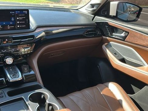 Certified 2025 Acura MDX w/ Advance Package image 27