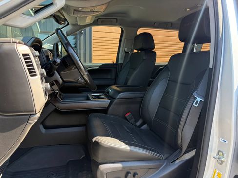 Used 2019 GMC Sierra 2500 Denali w/ Duramax Plus Package AWD/4WD image 13
