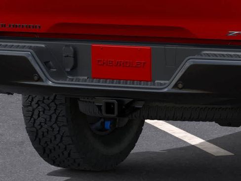 New 2026 Chevrolet Colorado ZR2 w/ Technology Package image 14