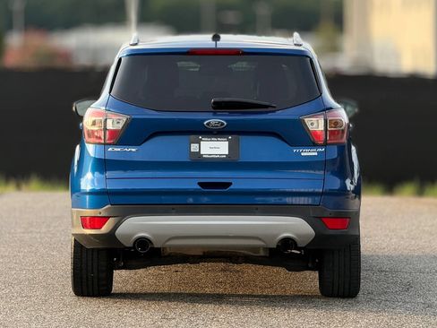 Used 2017 Ford Escape Titanium w/ Equipment Group 301A FWD image 4