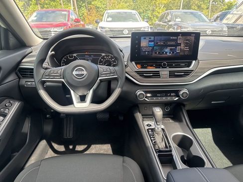 New 2025 Nissan Altima 2.5 SV w/ SV Special Edition Package image 2