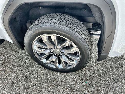 New 2026 GMC Sierra 1500 Denali w/ Denali Reserve Package image 12