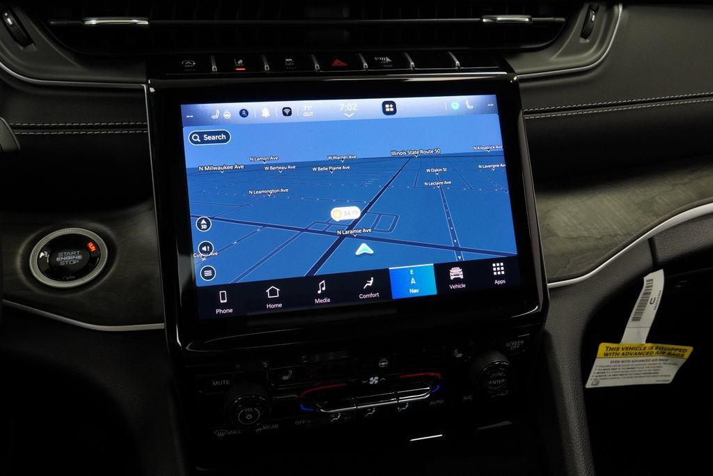 Certified 2025 Jeep Grand Cherokee Limited AWD/4WD image 24