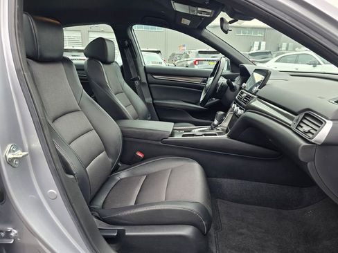 Used 2020 Honda Accord Sport image 16