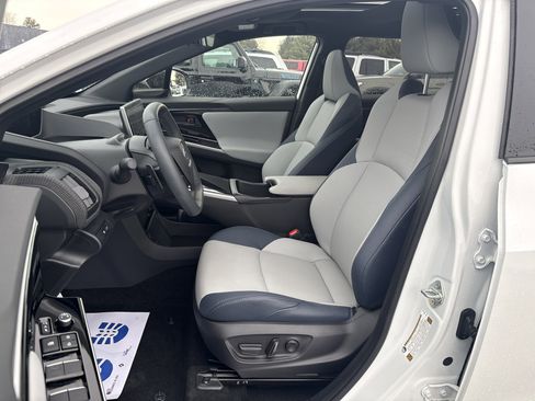 Used 2025 Subaru Solterra Touring image 16