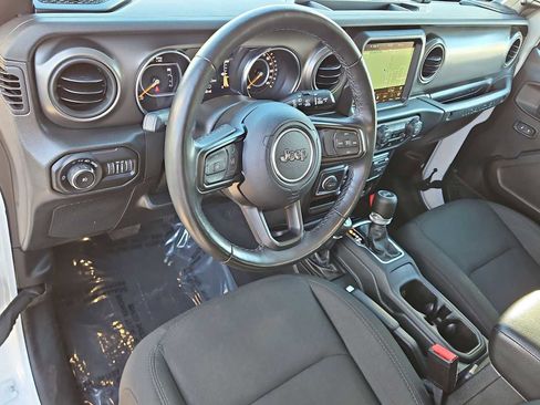 Used 2022 Jeep Wrangler Unlimited Sport S image 10