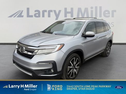Used 2019 Honda Pilot Touring image 1