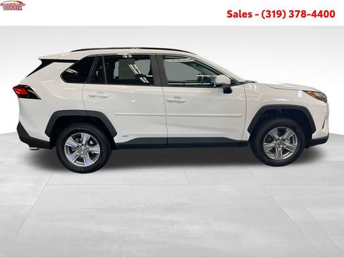 Certified 2025 Toyota RAV4 XLE AWD/4WD image 10