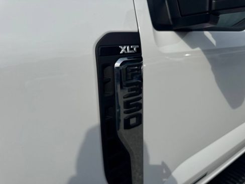 Used 2024 Ford F350 XLT AWD/4WD image 25