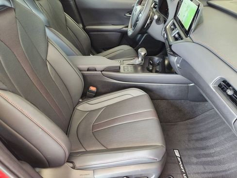 Used 2024 Lexus UX 250h F Sport FWD image 14