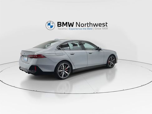 New 2026 BMW 530i w/ M Sport Package RWD image 3