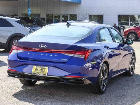 Certified 2023 Hyundai Elantra Limited w/ Cargo Package image 4