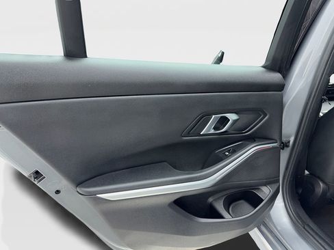 Used 2024 BMW 330i Sedan w/ Convenience Package image 33