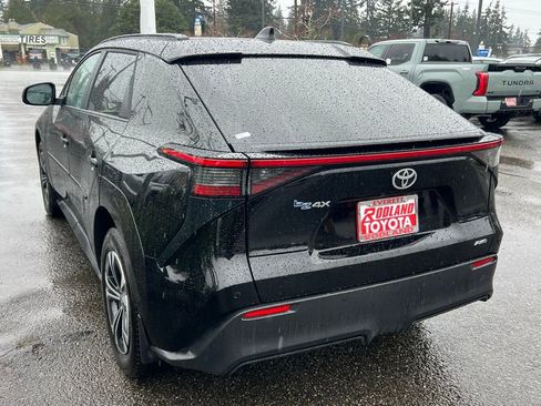 Certified 2023 Toyota bZ4X AWD w/ Weather Package image 9