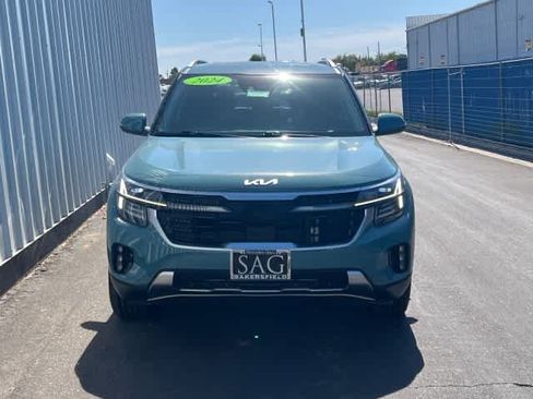 Used 2024 Kia Seltos SX w/ SX Sunroof Package AWD/4WD image 2