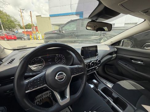 Used 2021 Nissan Sentra SV FWD image 22