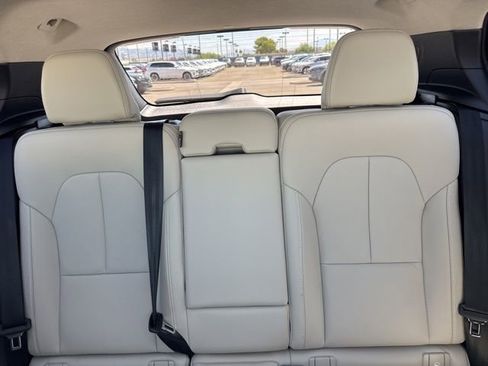 New 2026 Volvo XC40 B5 Plus w/ Protection Package AWD/4WD image 18