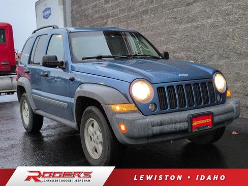 Used 2006 Jeep Liberty Sport image 1