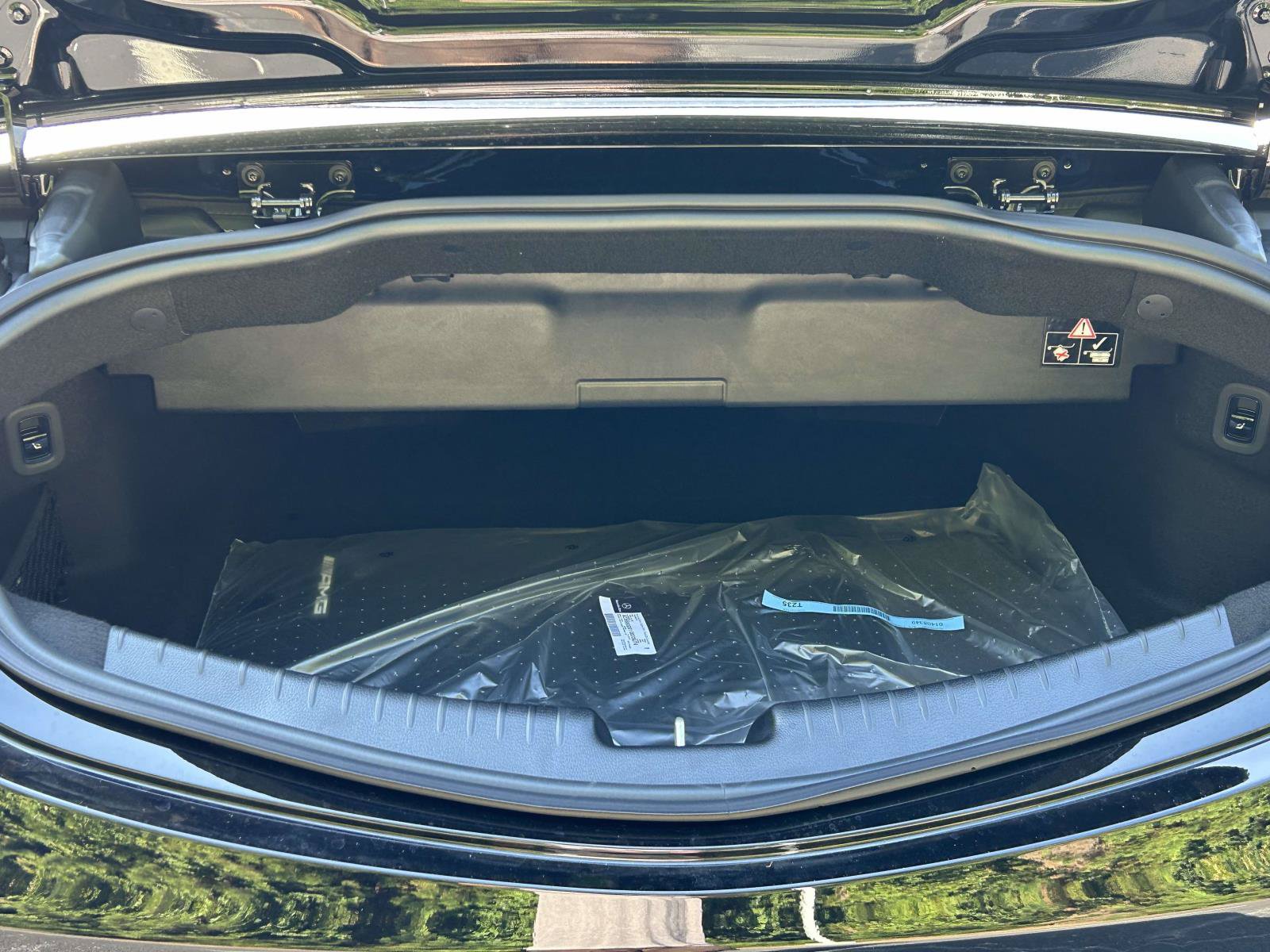 New 2027 Mercedes-Benz CLE 450 4MATIC Cabriolet image 16