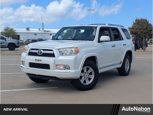 Used 2010 Toyota 4Runner SR5 image 1