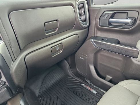 Used 2021 Chevrolet Silverado 1500 LTZ image 29