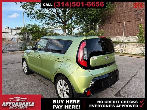 Used 2016 Kia Soul + FWD image 3