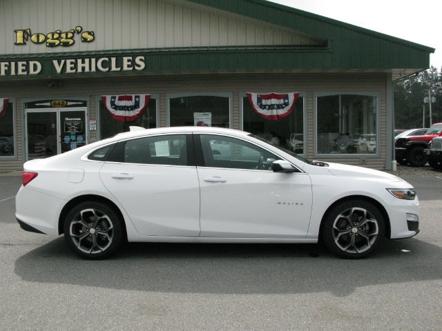 Used 2024 Chevrolet Malibu LT FWD image 3