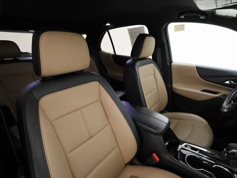 Used 2022 Chevrolet Equinox Premier image 25