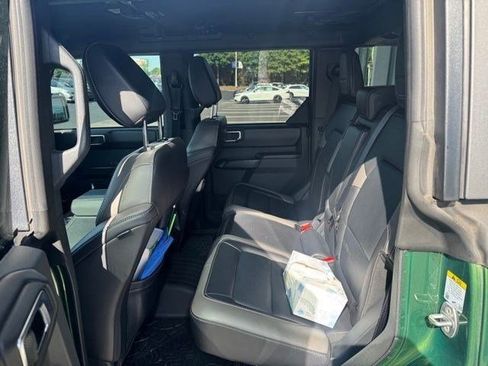 Used 2025 Ford Bronco Outer Banks AWD/4WD image 11