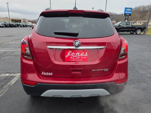 Used 2019 Buick Encore Essence w/ Experience Buick Package image 4
