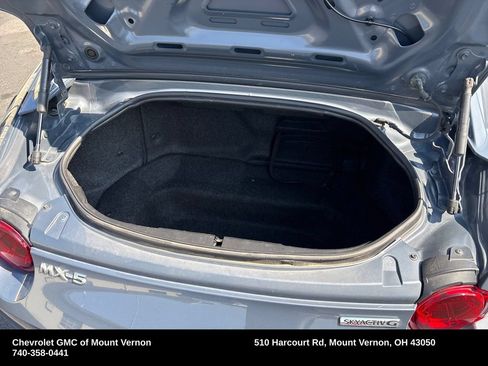 Used 2021 MAZDA MX-5 Miata RF Grand Touring RWD image 21