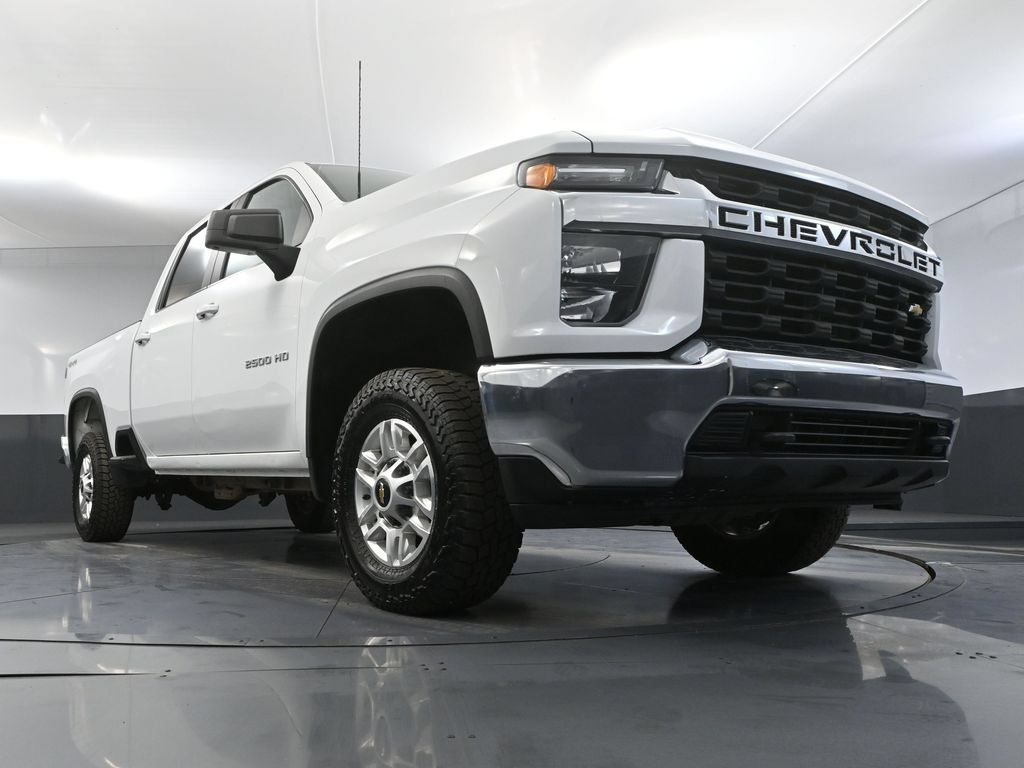 Used 2022 Chevrolet Silverado 2500 LT AWD/4WD image 42