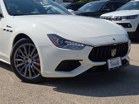 Certified 2022 Maserati Ghibli Modena Q4 image 2