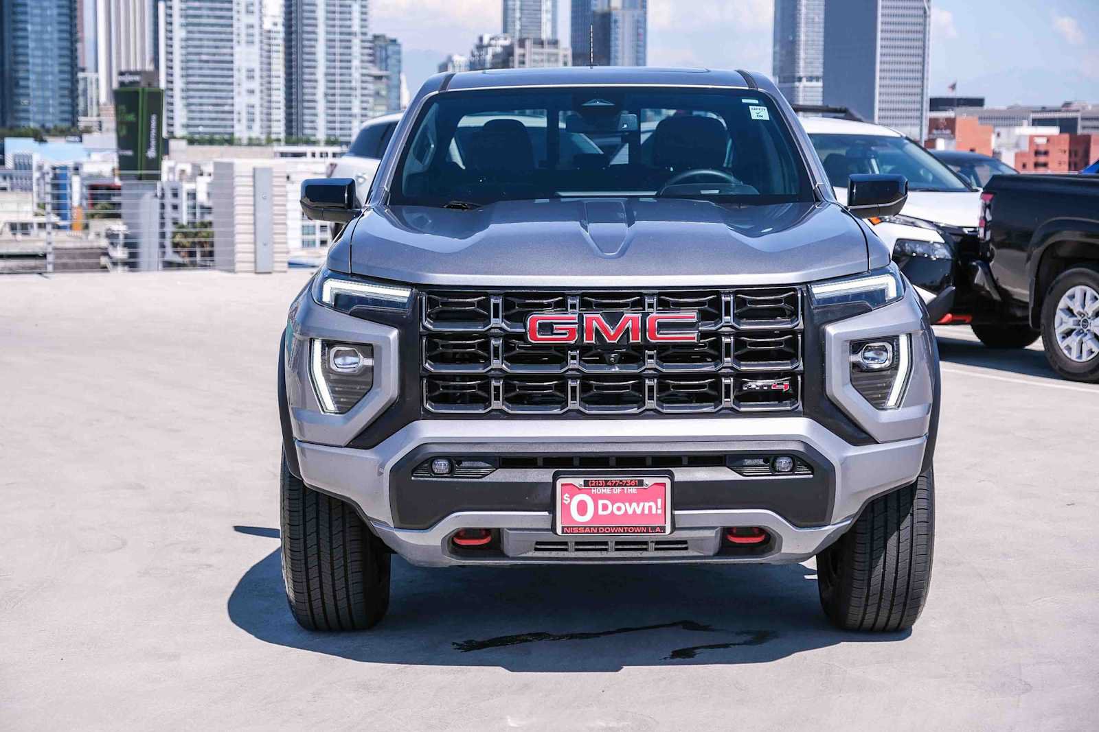 Used 2023 GMC Canyon AT4 w/ Technology Package AWD/4WD image 2